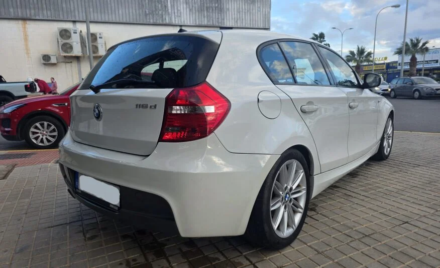 
								BMW SERIE 1 16D full									