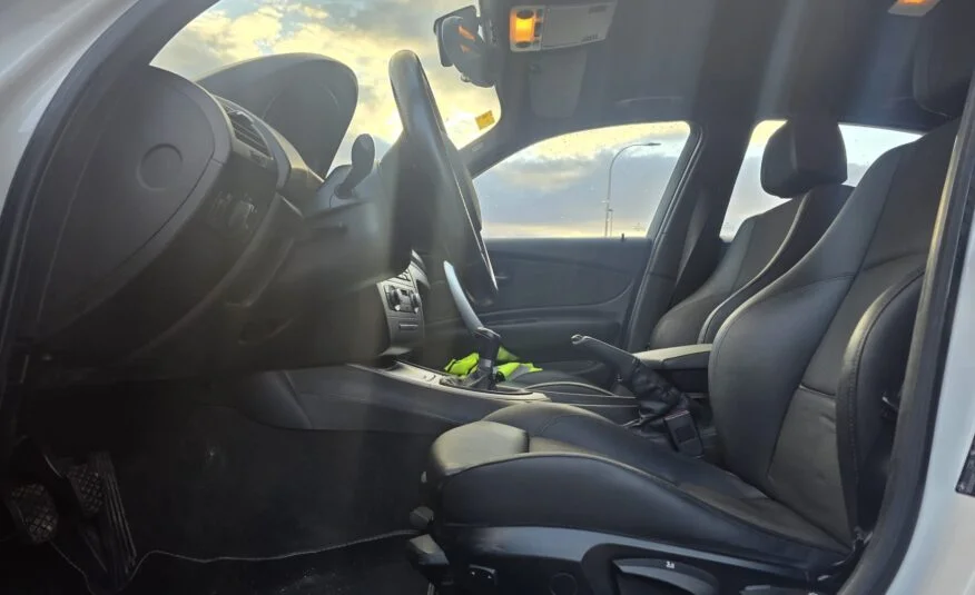 
								BMW SERIE 1 16D full									