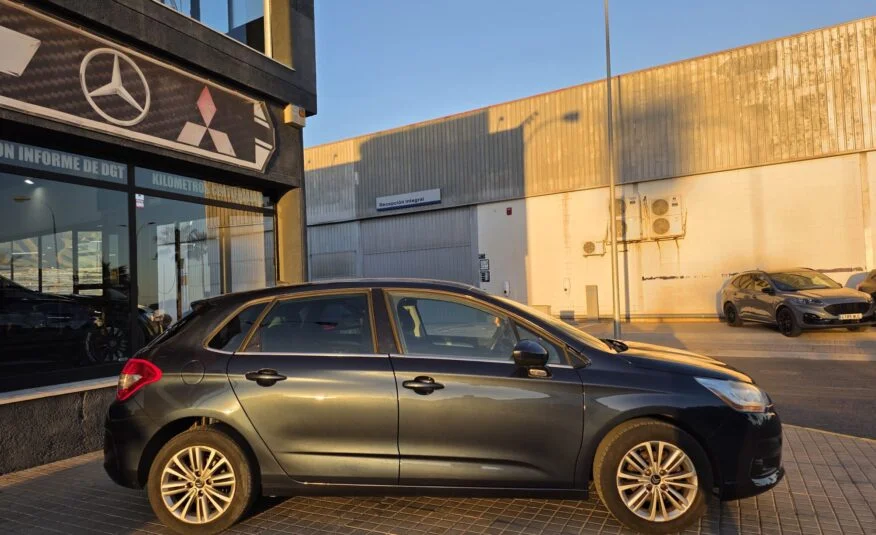 
								Citroën C4 1.6 HDI full									